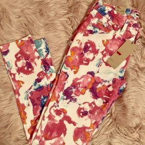 NWT Levi’s Beautiful Jean Legging - Size 29